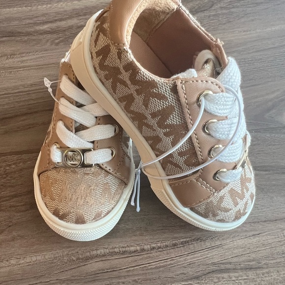 Michael Kors Toddler Logo Sneakers - Picture 1 of 4